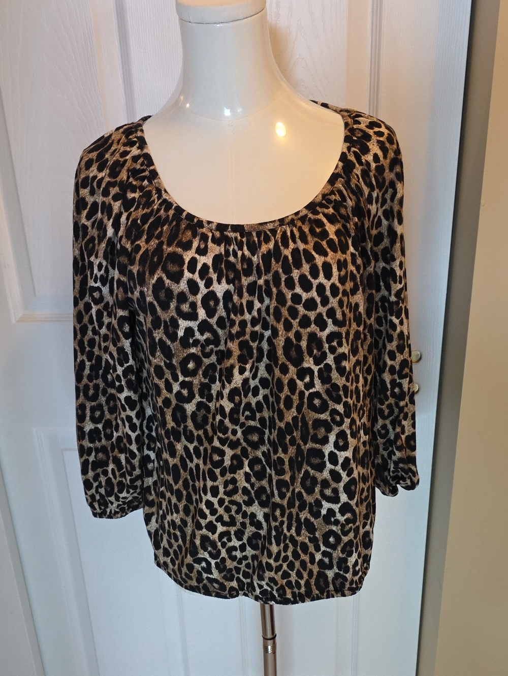 NWOT Michael Kors Leopard Print Scoop Neck Top